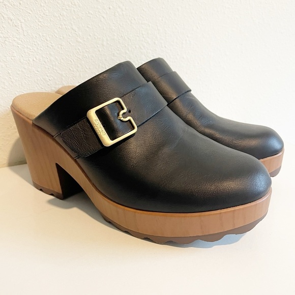 Dr. Scholl's Shoes Shoes - Dr. Scholl's Womens Shoes Wake Up Black Faux Leather Slide Clogs Shoes Sz 8.5M